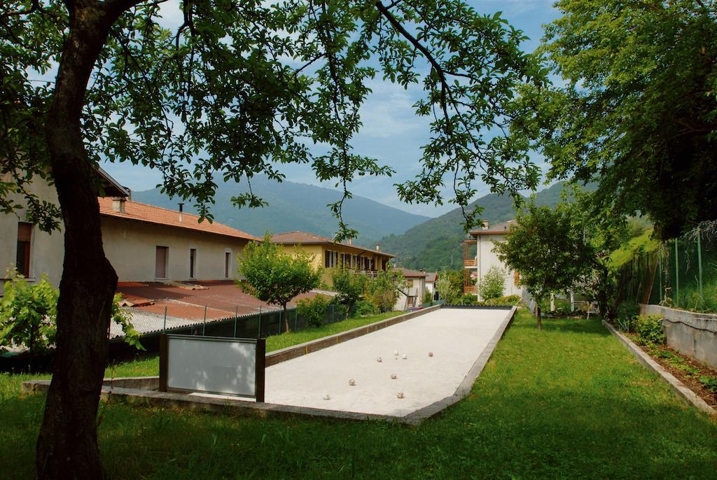 Hotel Astra Tignale Exterior photo